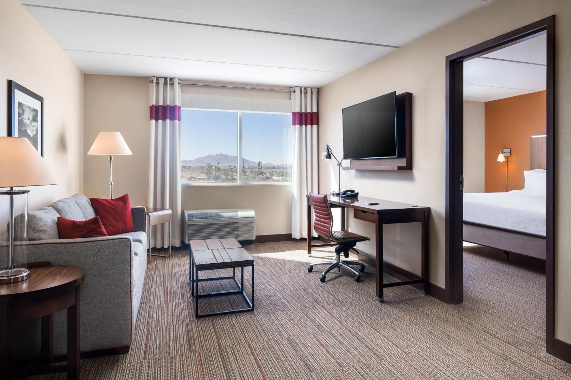 Four Points By Sheraton At Phoenix Mesa Gateway Airport Exteriör bild