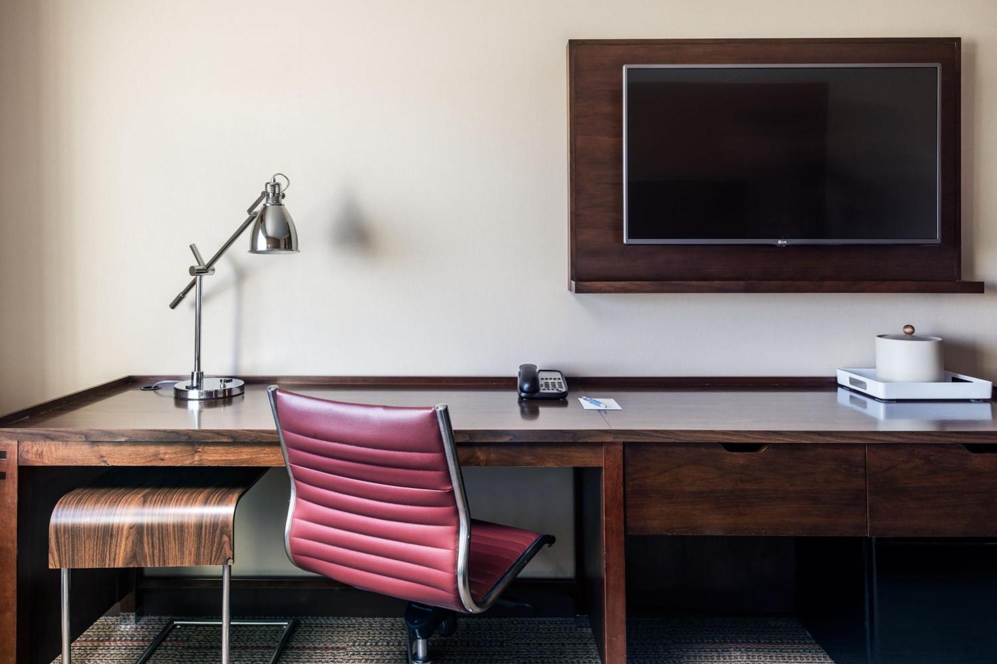 Four Points By Sheraton At Phoenix Mesa Gateway Airport Exteriör bild