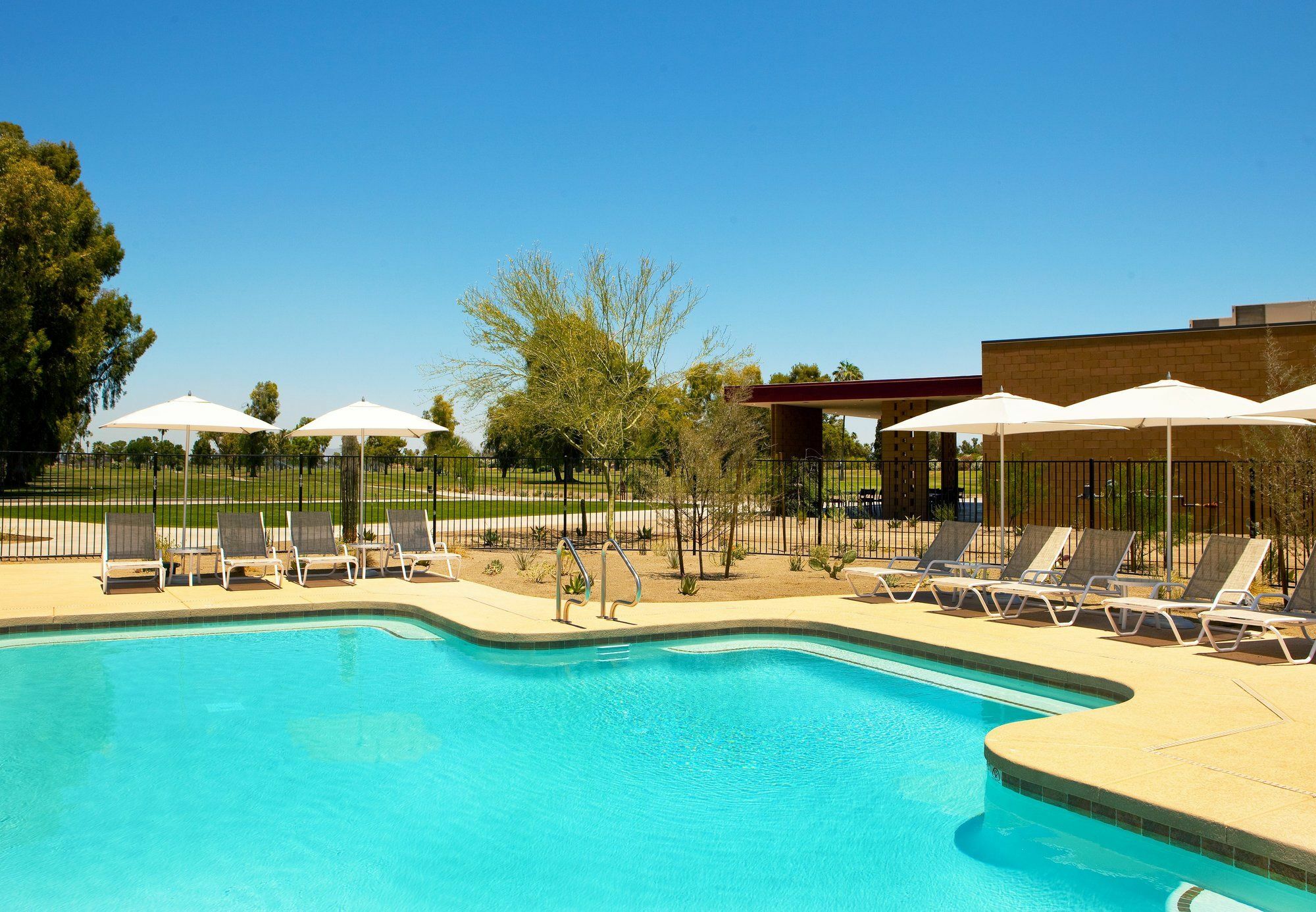 Four Points By Sheraton At Phoenix Mesa Gateway Airport Exteriör bild